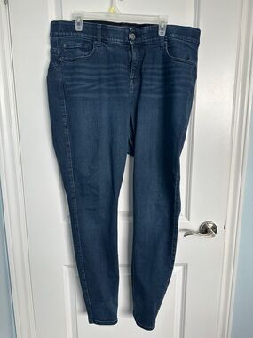 Classic High-Rise Dark Blue Women's Jeans
